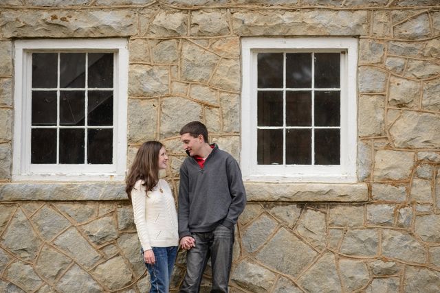 Jeans and sweaters are great fashion choices for autumn photography.