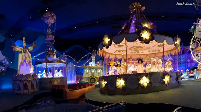 Disneyland Paris redecorates It's a Small World for Christmas | Belle Brita