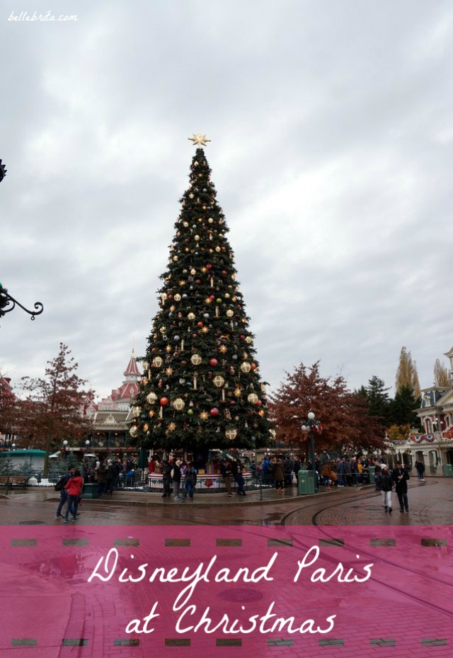 Plan your holiday visit to Disneyland Paris with these tips! | Belle Brita