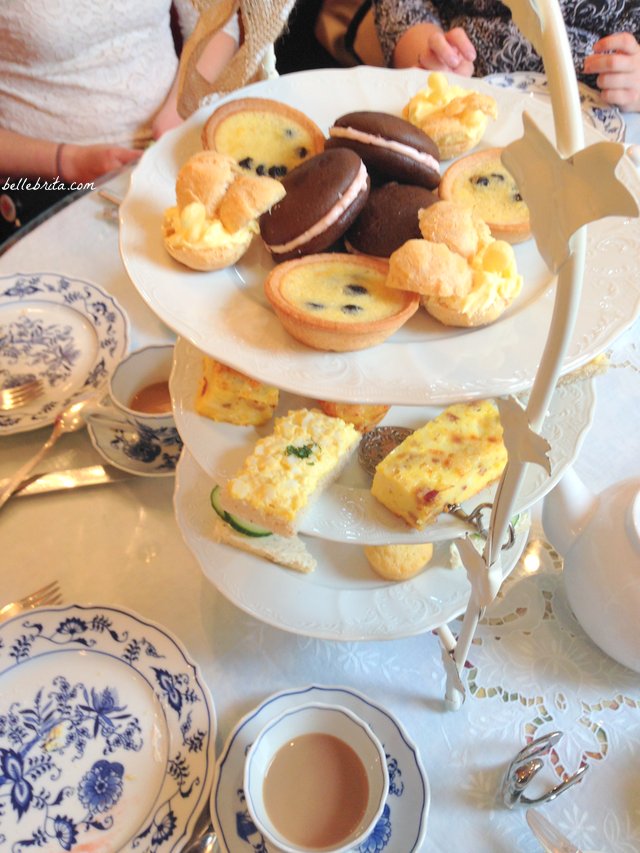 I love a tiered tray of fancy treats for a tea party. | Belle Brita