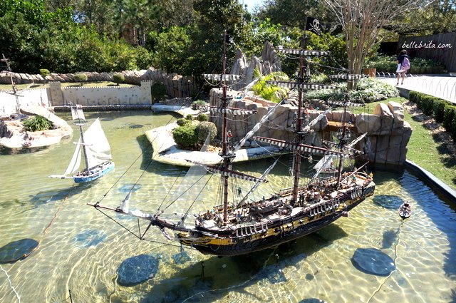 MINILAND USA features both real cities from across America, like Las Vegas and NYC, as well as imaginary scenes like this pirate's cove! | Belle Brita