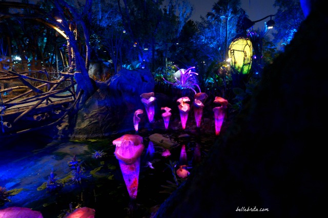 The pink bioluminescent plant life in Pandora - World of Avatar are simply unbelievable. | Belle Brita