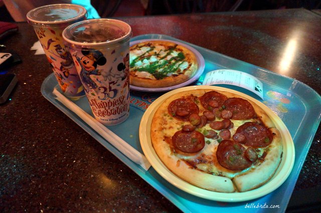 Sebastian's Calypso Kitchen pizza | Tokyo Disney Sea offers delicious food at reasonable prices, like these pizzas in Mermaid Lagoon. | Belle Brita