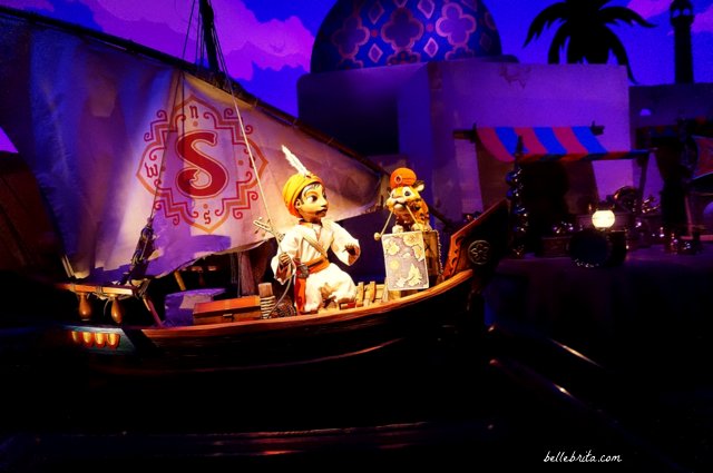 Sindbad and Chandu on a ship | Sindbad's Storybook Voyage is an incredible ride in Tokyo Disney Sea! | Belle Brita