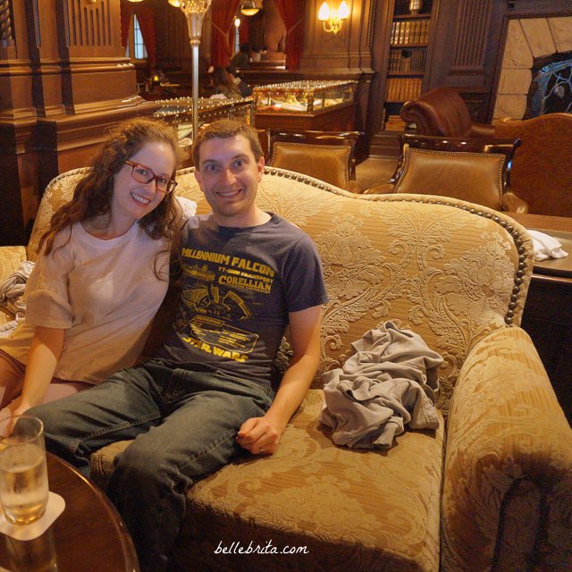 My husband and I greatly enjoyed our drinks at the Teddy Roosevelt Lounge in Tokyo Disney Sea! | Belle Brita