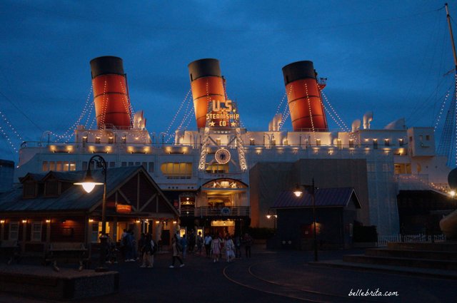 Tokyo DisneySea SS Columbia at Night | This gorgeous ship is a recreation of a 20th-century steam-powered ocean liner. | Belle Brita