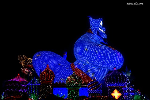 Tokyo Disneyland Electrical Parade Dreamlights review | The Genie's changing chameleon body is the showstopper | Belle Brita