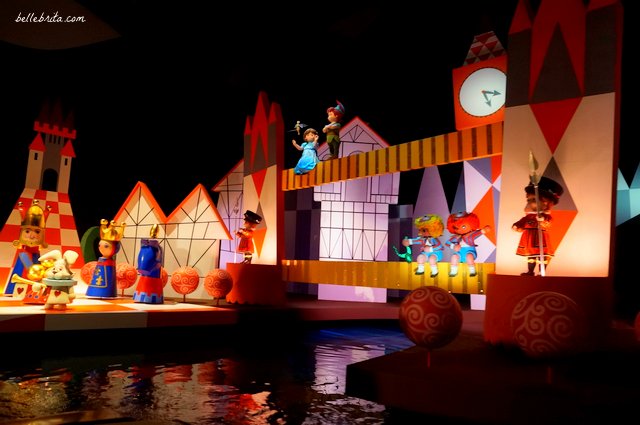 Tokyo Disneyland It's a Small World London | Belle Brita